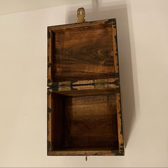 INDIA BOX HANDMADE BLACK PAINTED HINGED CLASP GOLD TIGER GREEN TREE HOME STORAGE - Picture 8 of 9